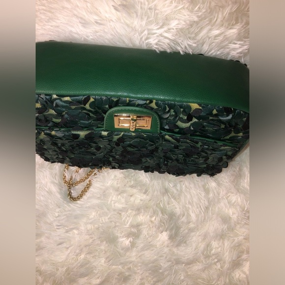 Mellow World Floral Green Women's Bag - Picture 8 of 12